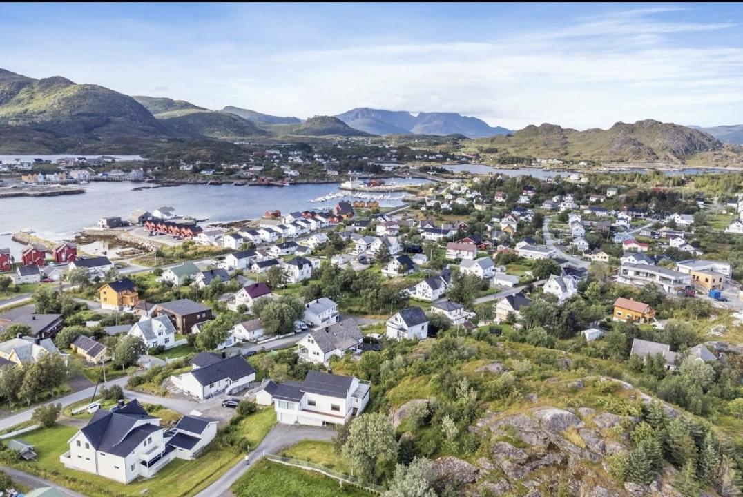 Your Place To Stay In Lofoten At Our Family House! Ballstad Exterior foto